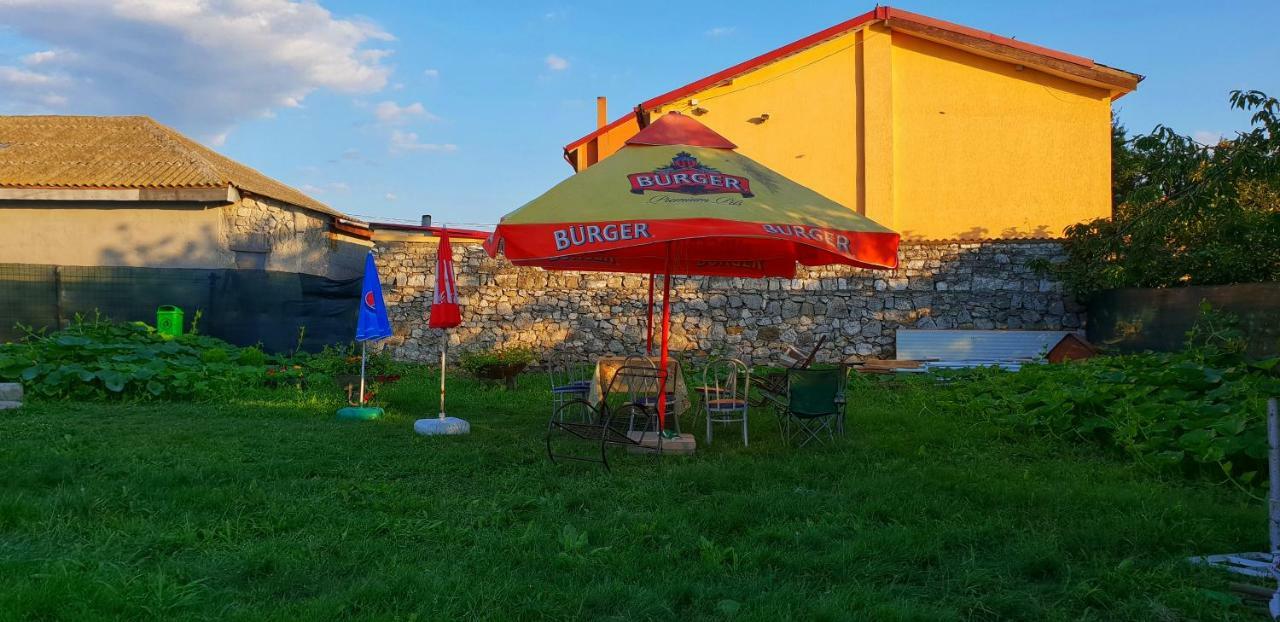 Casa Enka Hotel Tuzla Exterior photo