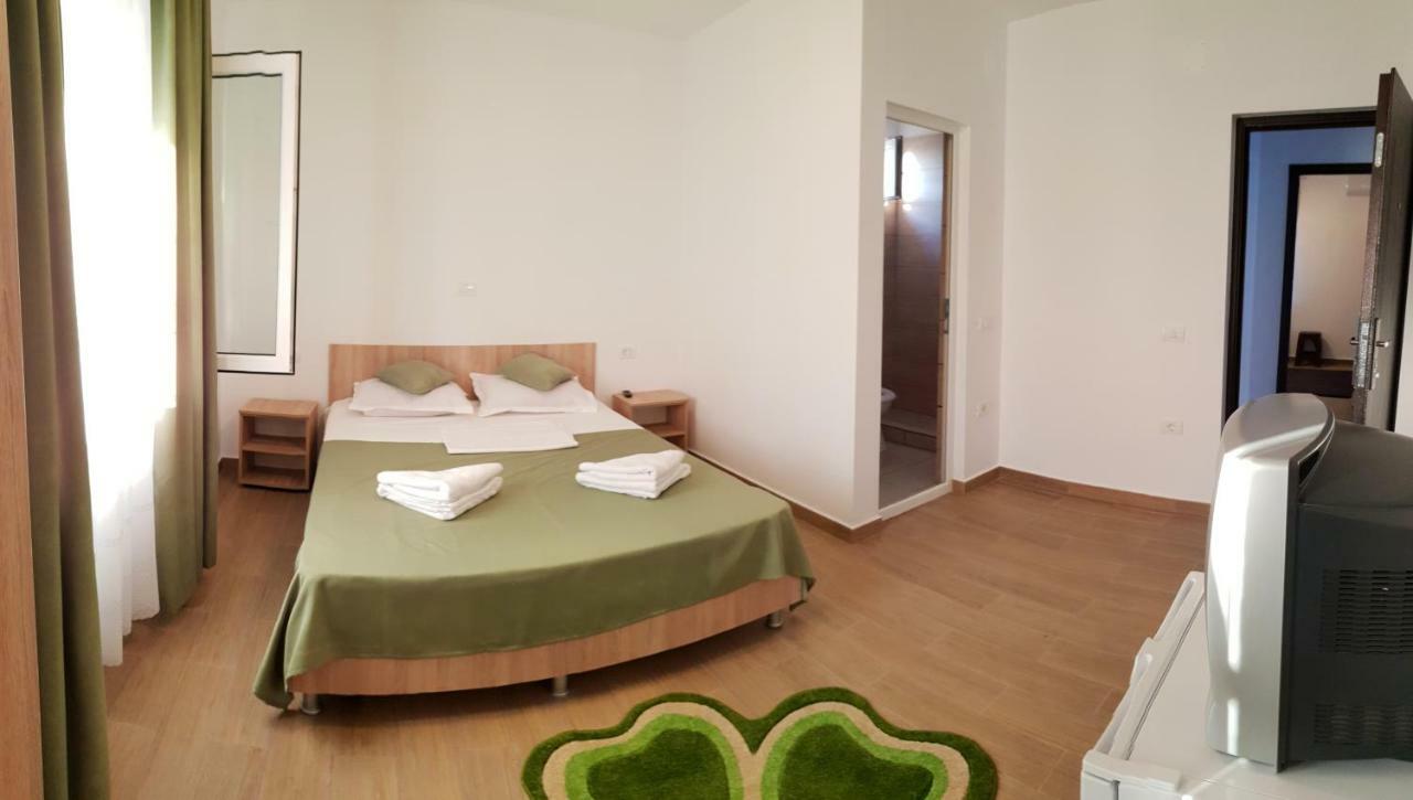 Casa Enka Hotel Tuzla Exterior photo